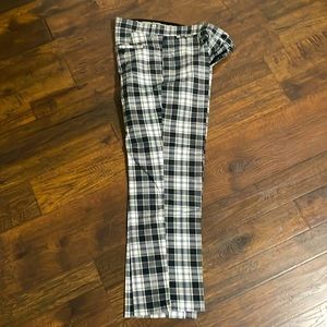 Shark by Greg Norman Men’s Golf Pants in plaid